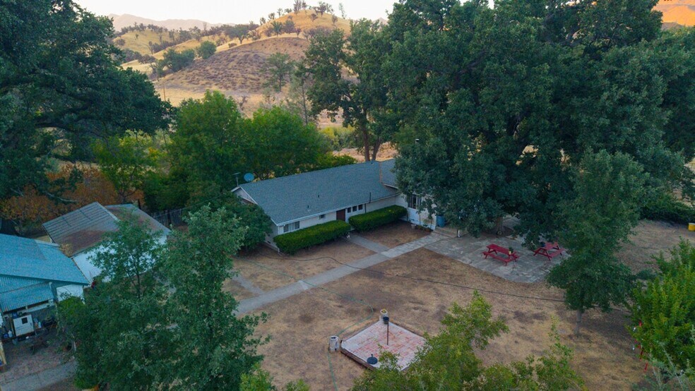 More Photos Of 47069 Crump Ln, Coalinga Land For Sale