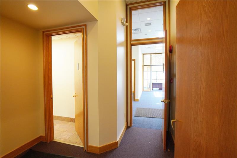 More Photos Of 10431 Perry Hwy, Wexford Office For Sale