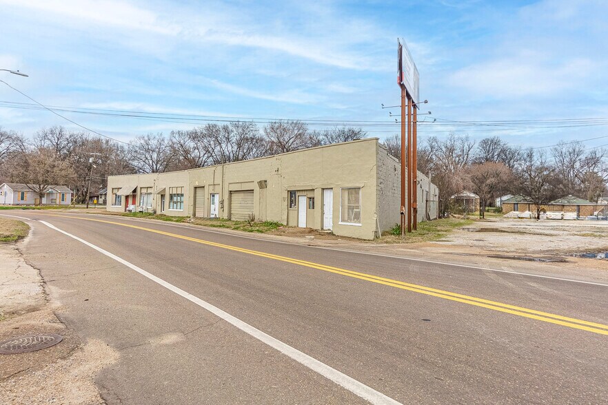 More Photos Of 422 W Liberty Ave, Covington Self Storage For Sale