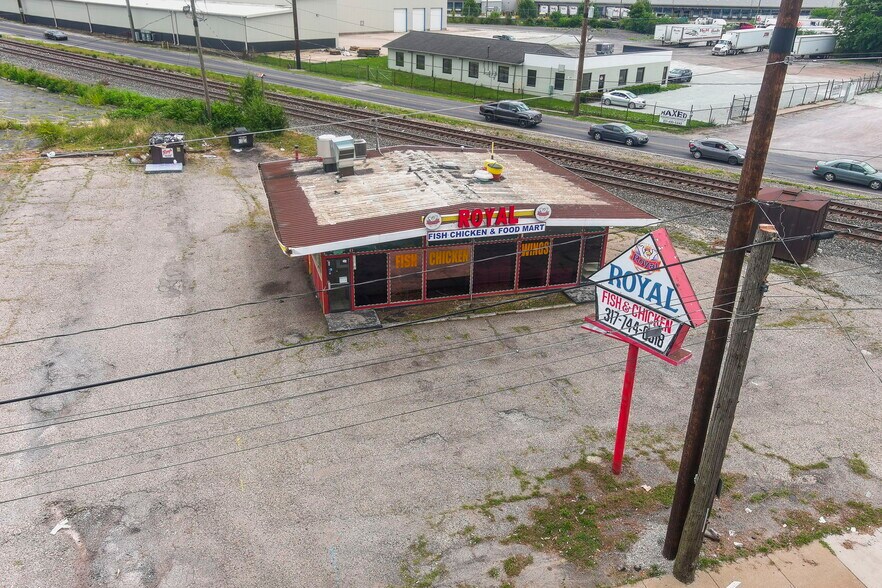 More Photos Of 2407 N Sherman Dr, Indianapolis Restaurant For Sale