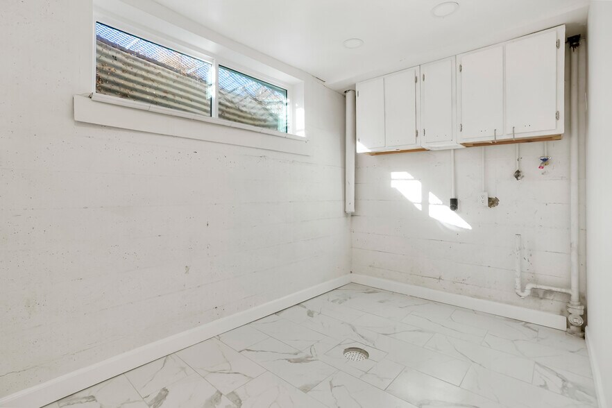 More Photos Of 5710 S Pennsylvania St, Littleton Apartments For Sale