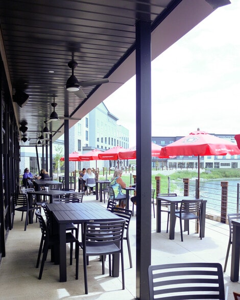 More Photos Of Hubbell Ave And Bass Pro Dr, Altoona General Retail For Lease