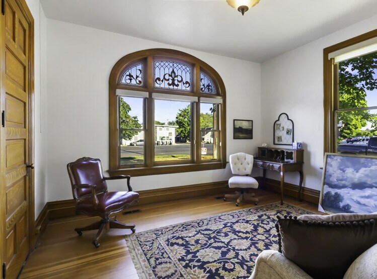 More Photos Of 511 S Main St, Springville Freestanding For Sale