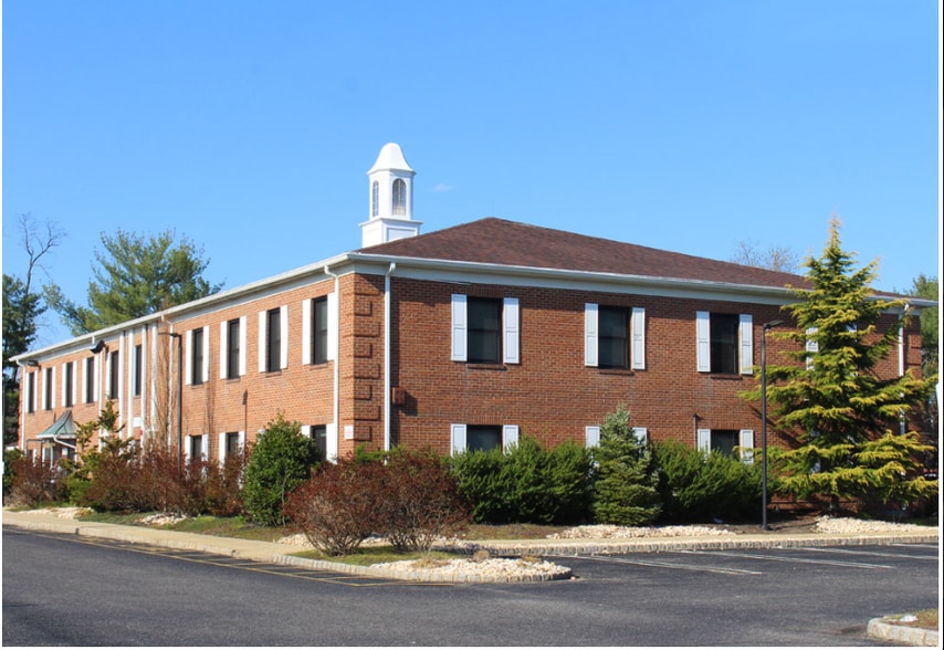 Primary Photo Of 296 Summerhill Rd, Spotswood Medical For Lease