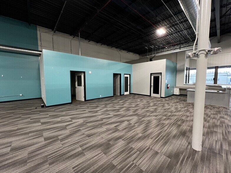 More Photos Of 167-179 W High St, London Freestanding For Lease