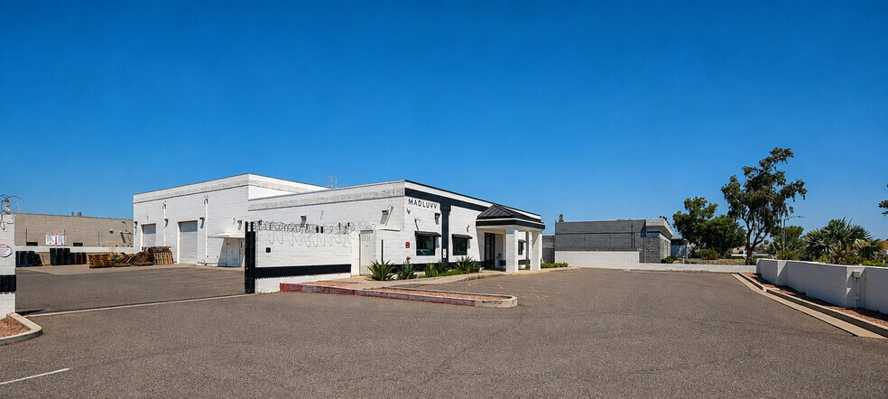 More Photos Of 728 N Monterey St, Gilbert Service For Lease
