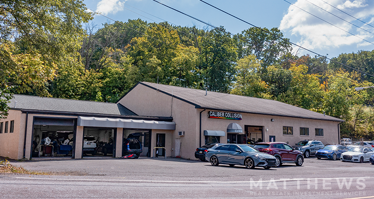 Primary Photo Of 14 S Sanatoga Rd, Pottstown Auto Repair For Sale