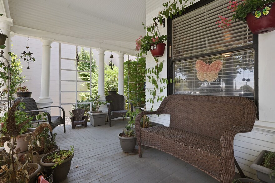 More Photos Of 411 Crane Ave, Turlock Office For Sale