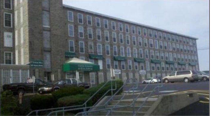 More Photos Of 657 Quarry St, Fall River Freestanding For Lease