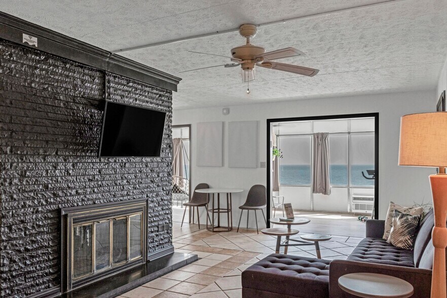 More Photos Of 2502 N Ocean Blvd, Myrtle Beach Hotel For Sale