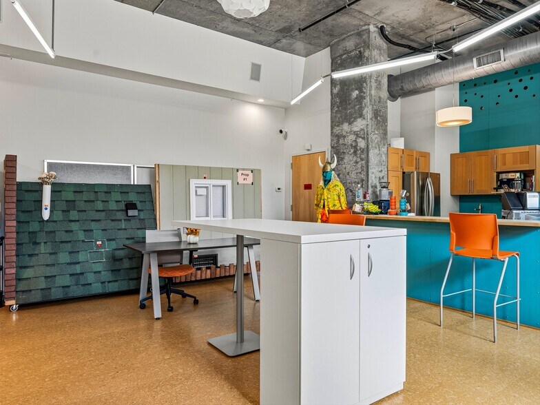 More Photos Of 60 N Market St, Asheville Apartments For Lease