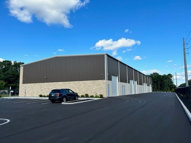More Photos Of 111 Long Island Ave, Yaphank Industrial For Lease