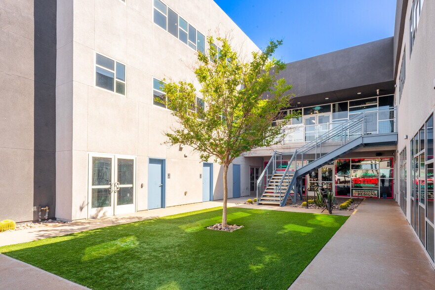 More Photos Of 37 S Water St, Henderson Office Residential For Lease