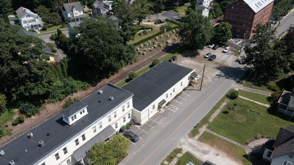 More Photos Of 45 West St, New Milford Light Manufacturing For Sale