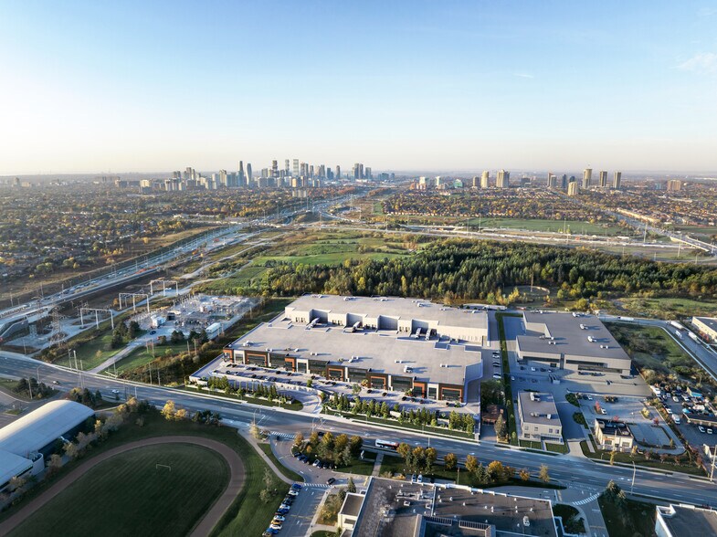 More Photos Of 4500 Tomken Rd, Mississauga Manufacturing For Sale