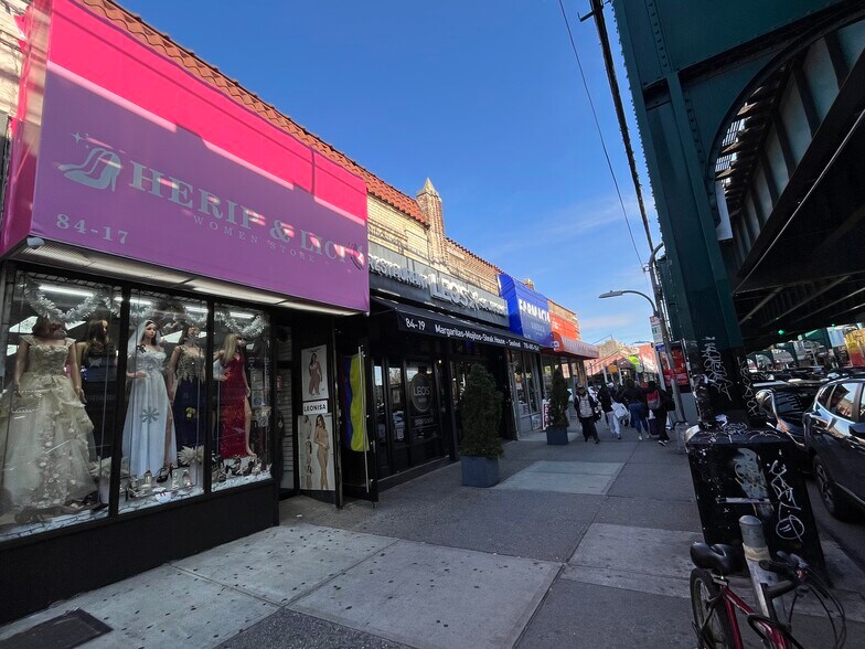 More Photos Of 8401-8429 Roosevelt Ave, Jackson Heights Storefront For Sale