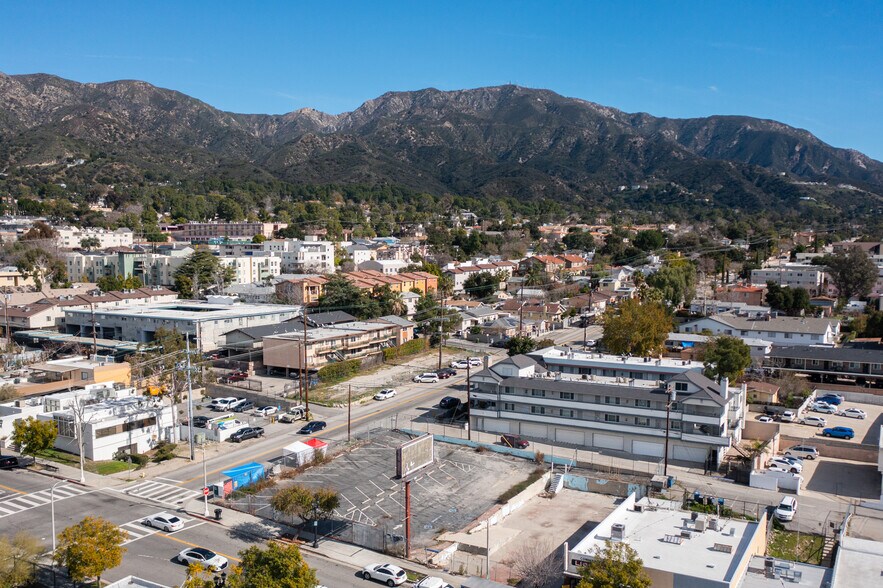 More Photos Of 9938 Commerce Ave, Tujunga Land For Sale