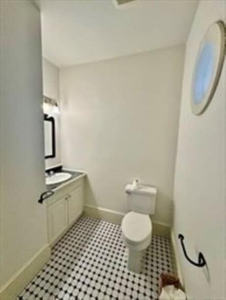 More Photos Of 150 8th St, New Bedford Loft Creative Space For Lease