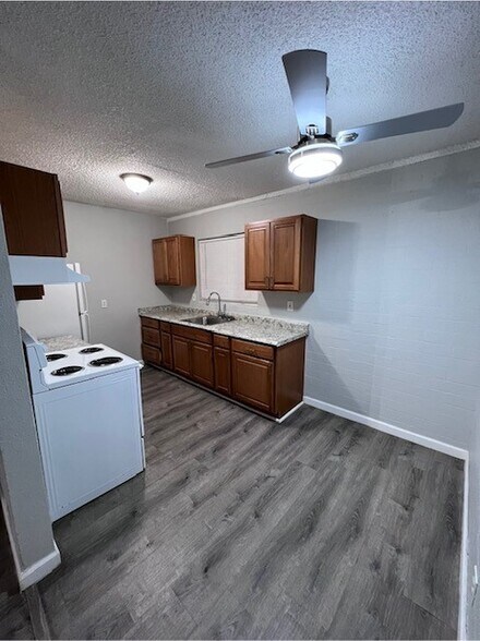 More Photos Of 2213 Sunrise Ave, Las Vegas Apartments For Sale