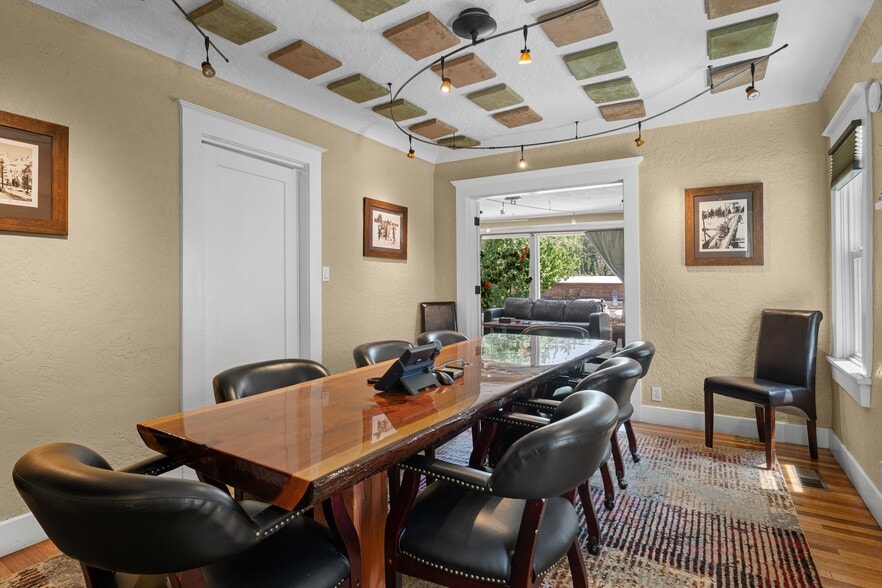 More Photos Of 10280 Donner Pass Rd, Truckee Office Residential For Sale