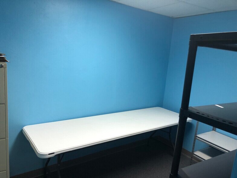 More Photos Of 1206 Quarrier St, Charleston Office For Lease