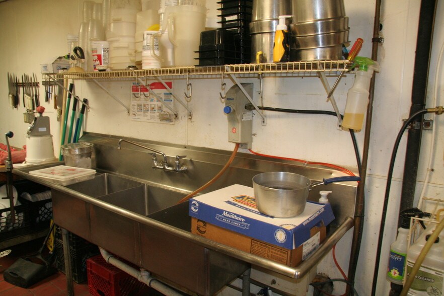 More Photos Of 774 Main St, Lyndonville Restaurant For Sale