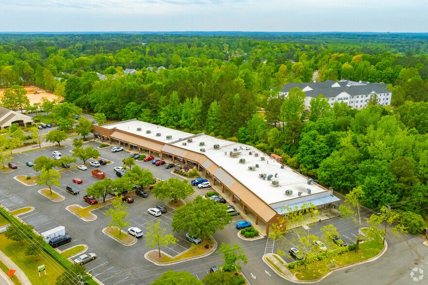 More Photos Of 817-909 N Smithfield Rd, Knightdale General Retail For Lease