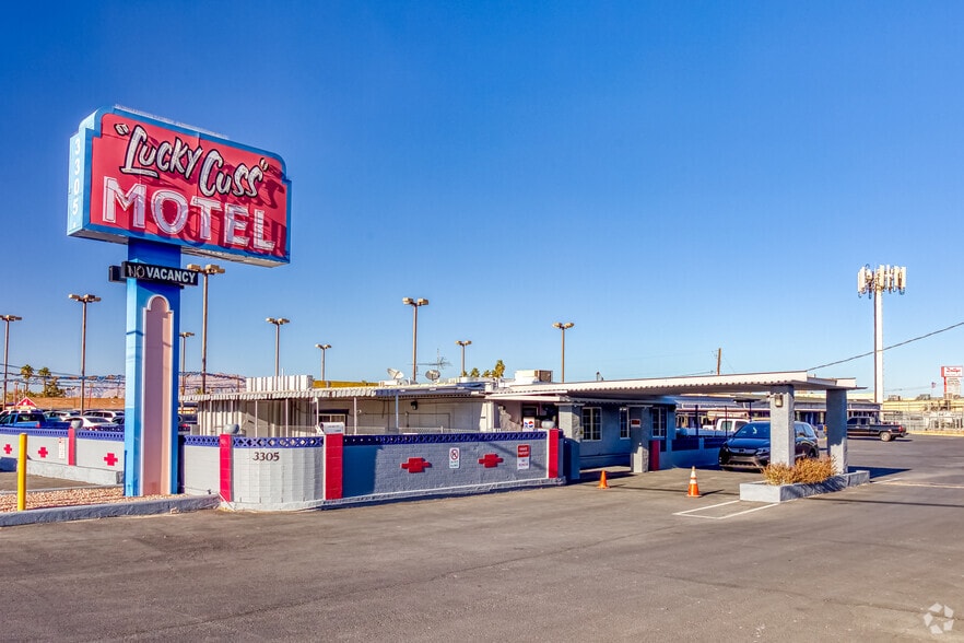 Primary Photo Of 3305 Fremont St, Las Vegas Hotel For Sale