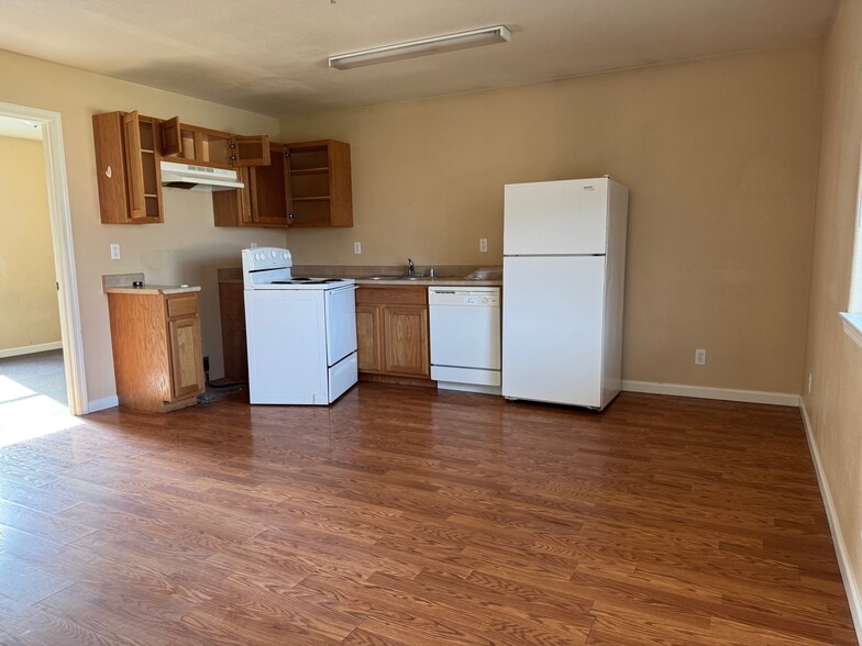 More Photos Of 1820 3rd St, Eureka Apartments For Sale