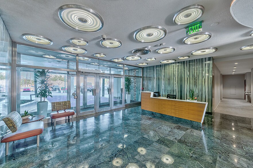 More Photos Of 5646 Milton St, Dallas Loft Creative Space For Lease
