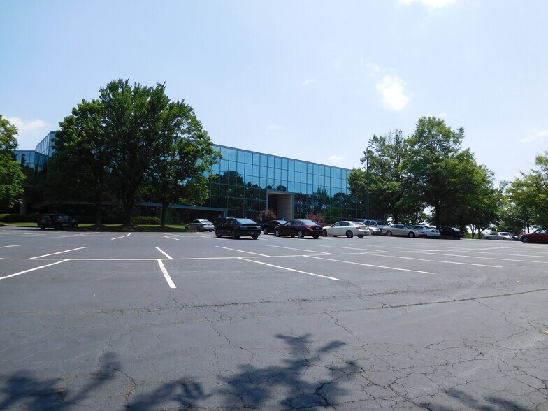 More Photos Of 3473-3483 Satellite Blvd, Duluth Office For Lease