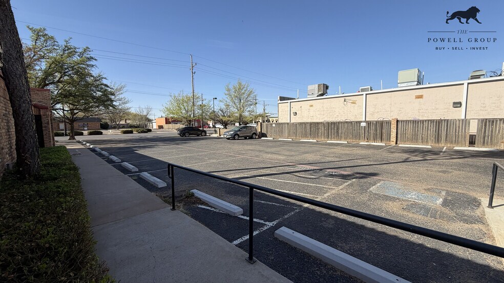 More Photos Of 5730 66th St, Lubbock Medical For Sale