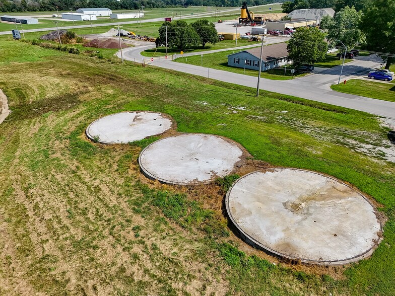 More Photos Of 1600 Park Lane Dr, Trenton Industrial For Sale