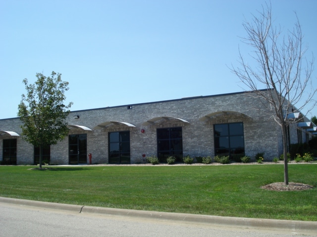 More Photos Of 4053-4081 N Perryville Rd, Loves Park Office For Lease