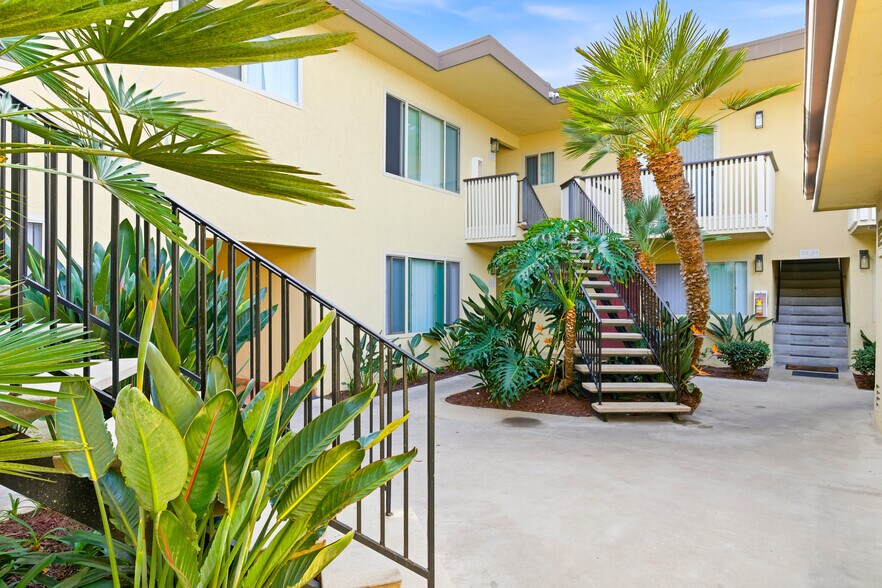 More Photos Of 660 F St, Chula Vista Apartments For Sale