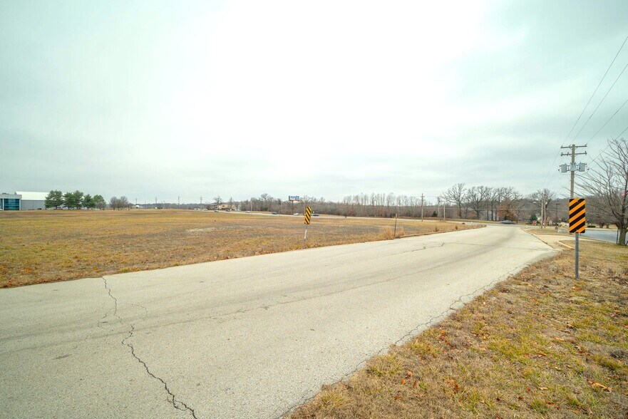 More Photos Of 1601 Rangeline rd, Joplin Land For Sale