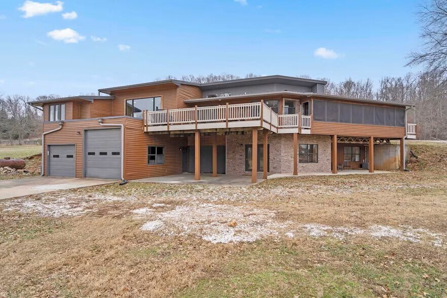 More Photos Of 4933 Rocky Ridge Trl, Little Flock Specialty For Sale