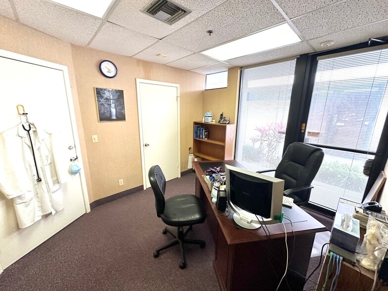 More Photos Of 16244 S Military Trl, Delray Beach Medical For Lease