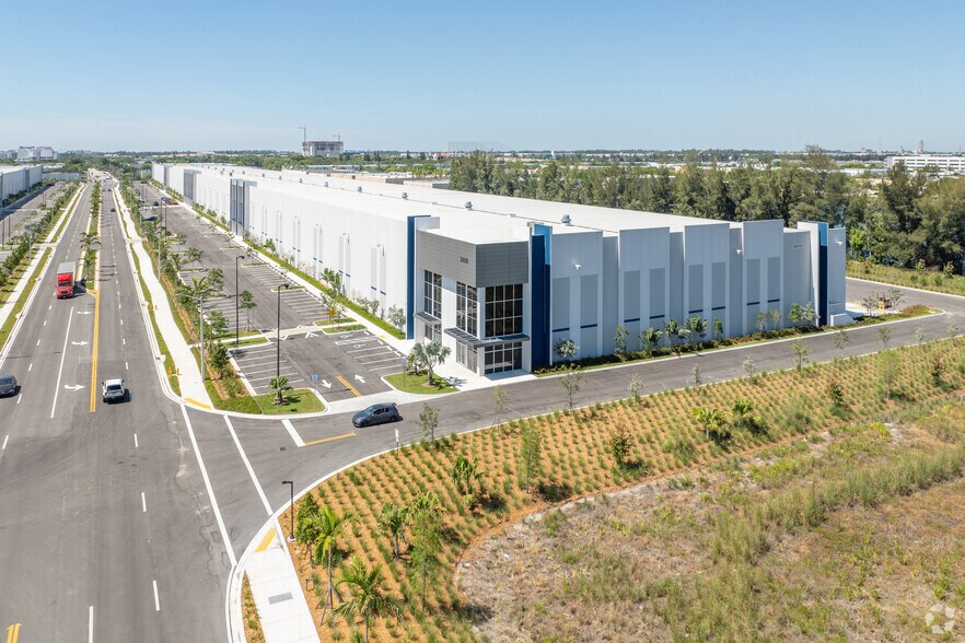 More Photos Of NW 107th Ave, Doral Unknown For Lease