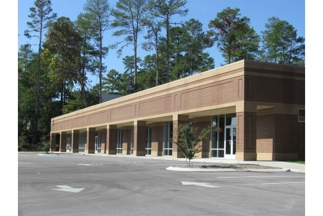 More Photos Of 1511 Gunbarrel Rd, Chattanooga Office For Lease