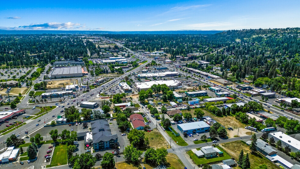 More Photos Of 9629 N Colfax Rd, Spokane Office For Sale