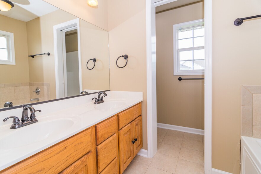 More Photos Of , Jonesboro Unknown For Sale