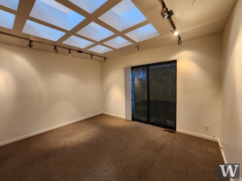 More Photos Of 1626 Westwood Blvd, Los Angeles Office For Lease