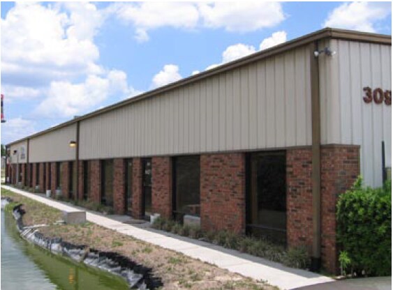 More Photos Of 30924 Suneagle Dr, Mount Dora Warehouse For Sale