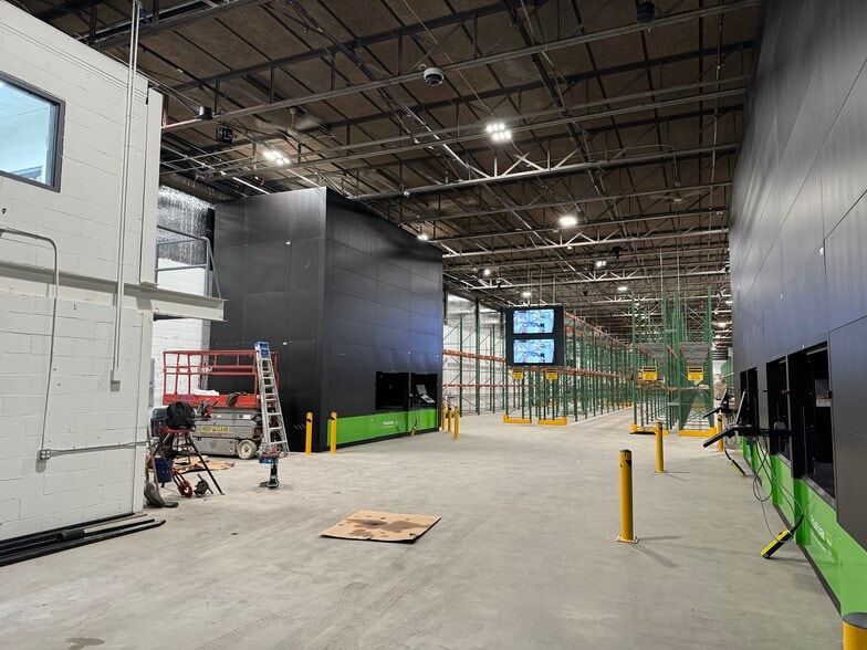 More Photos Of 243 Skidmore Rd, Deer Park Warehouse For Sale