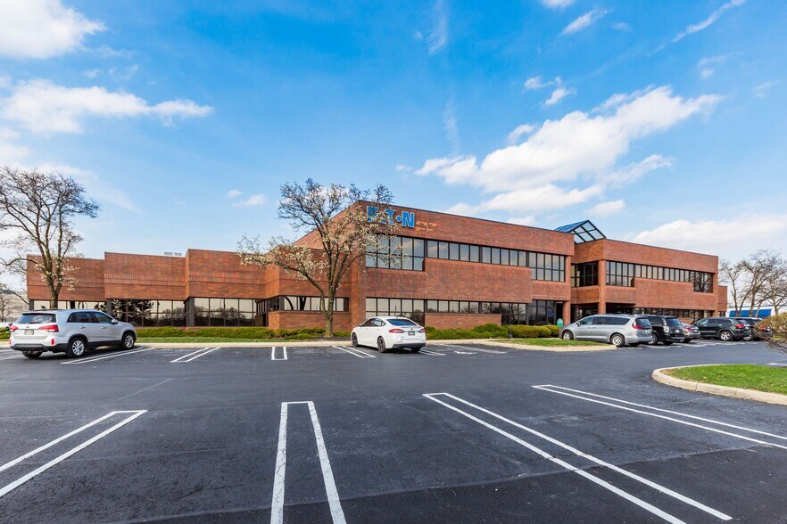 More Photos Of 600 Lakeview Plaza Blvd, Worthington Office For Sale