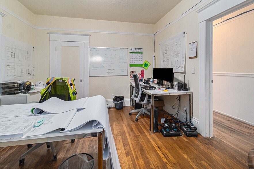 More Photos Of 2307-2311 Harrison St, Oakland Apartments For Sale