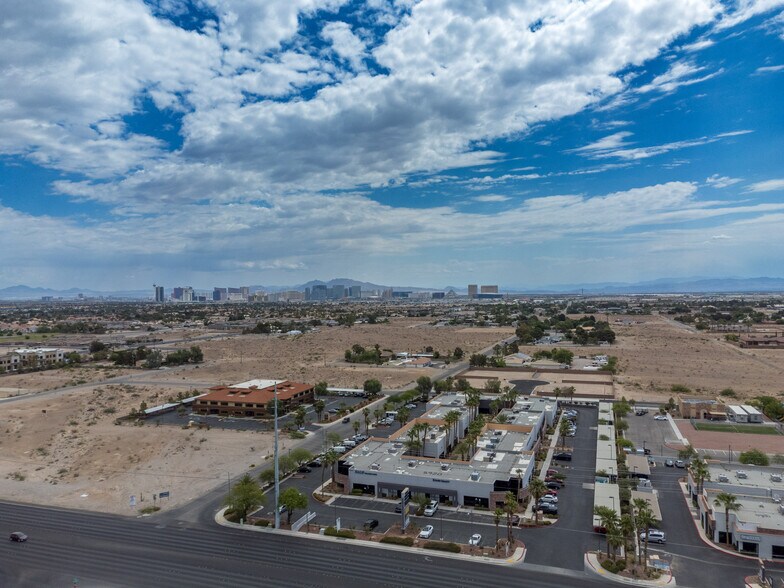 More Photos Of 5920 S Rainbow Blvd, Las Vegas Office For Sale