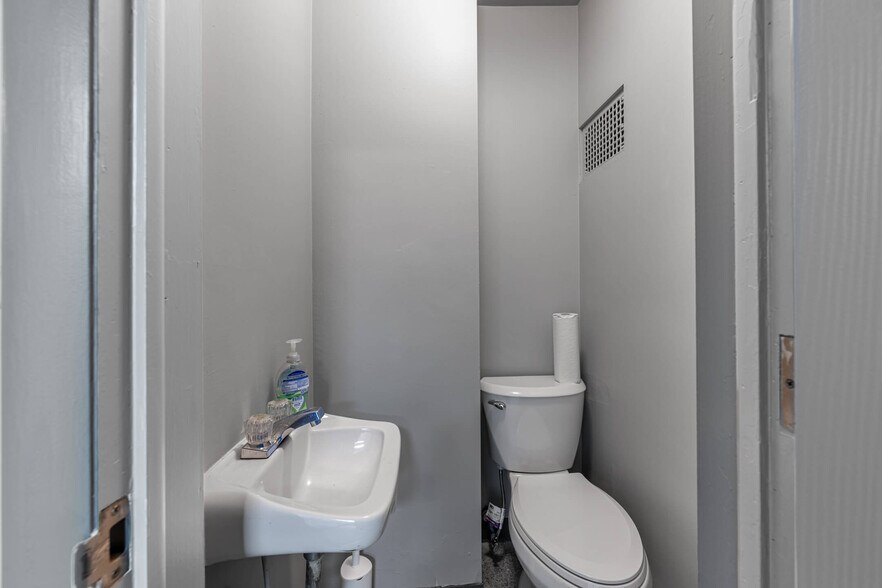 More Photos Of , Springfield Unknown For Sale