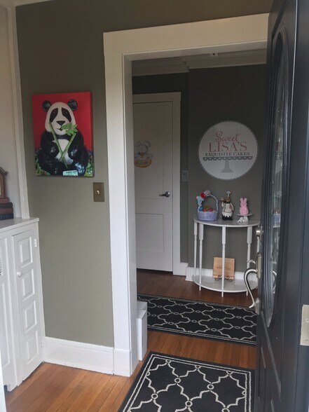 More Photos Of 3 Field Rd, Cos Cob Specialty For Sale